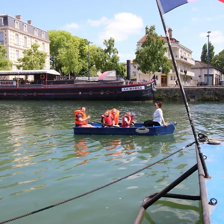 Hébergement de vacances Le Embarque - Gere Par Presta-zen'services - Barque Electrique En Supplement