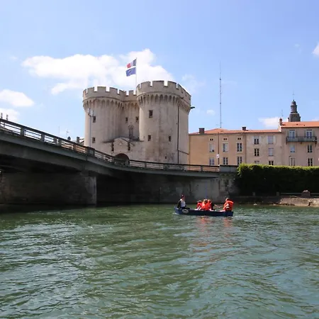 Le Embarque - Gere Par Presta-zen'services - Barque Electrique En Supplement Verdun