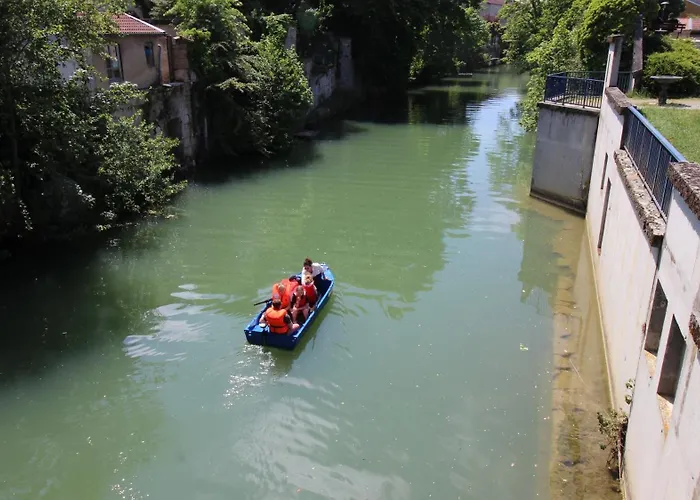 Holiday home Le Embarque - Gere Par Presta-zen'services - Barque Electrique En Supplement Verdun-sur-Meuse